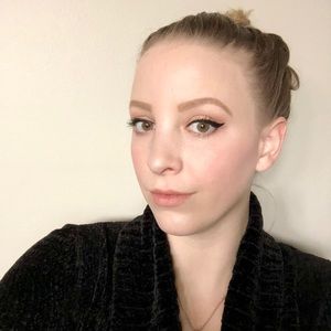 Meet your Posher, Lindsey